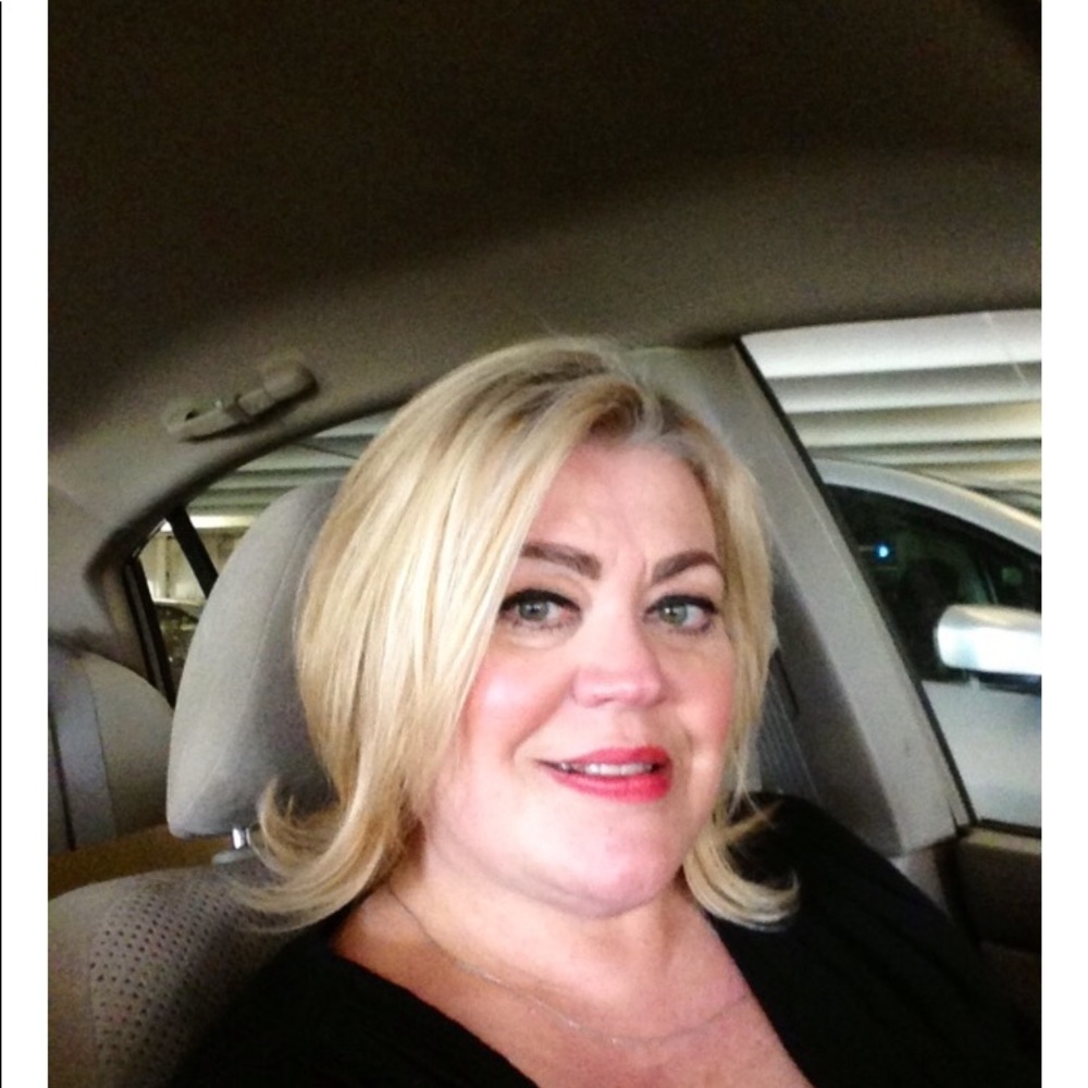 Meet your Posher, Wendy